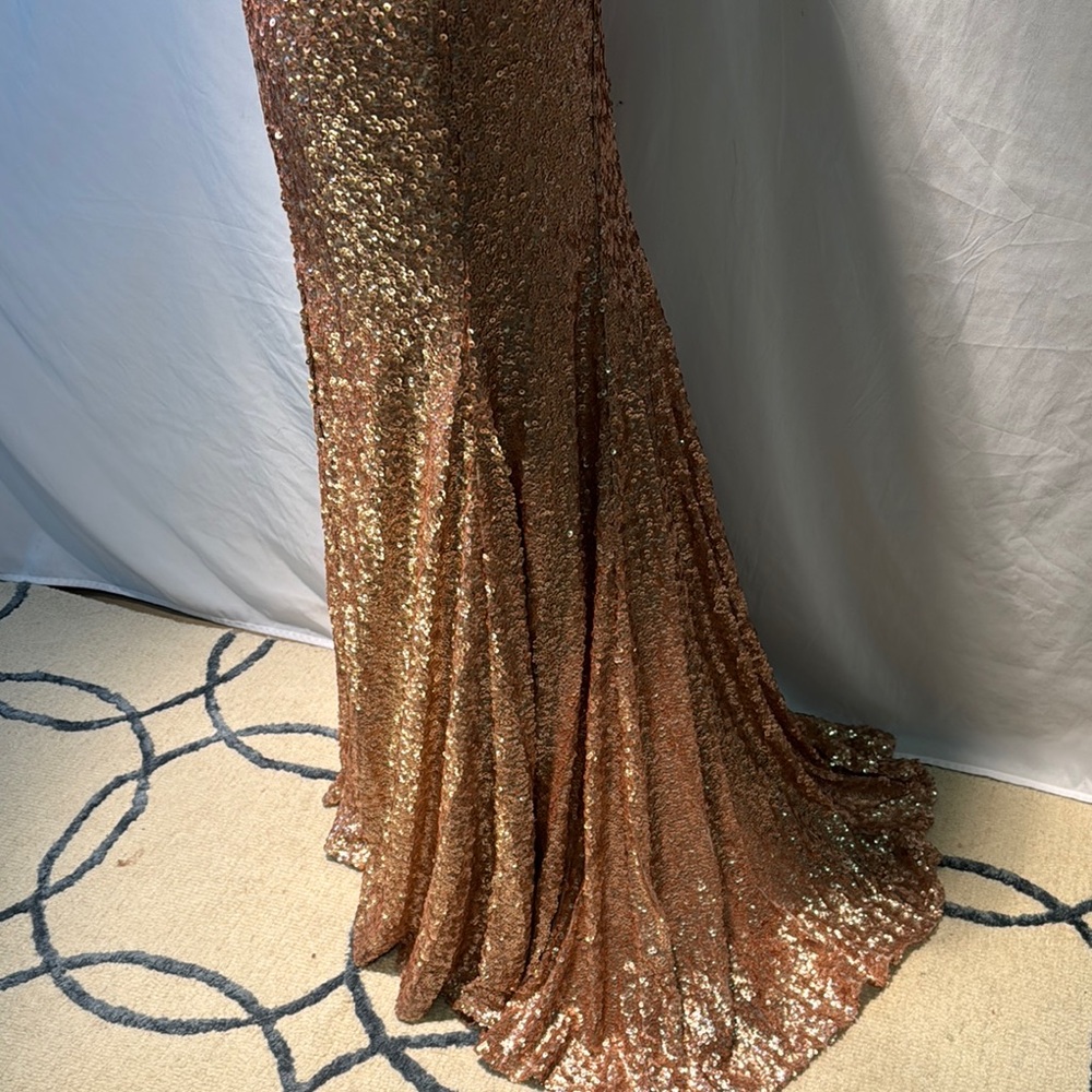 Elegant Sequin One-Shoulder Gown - Picture 8 of 15